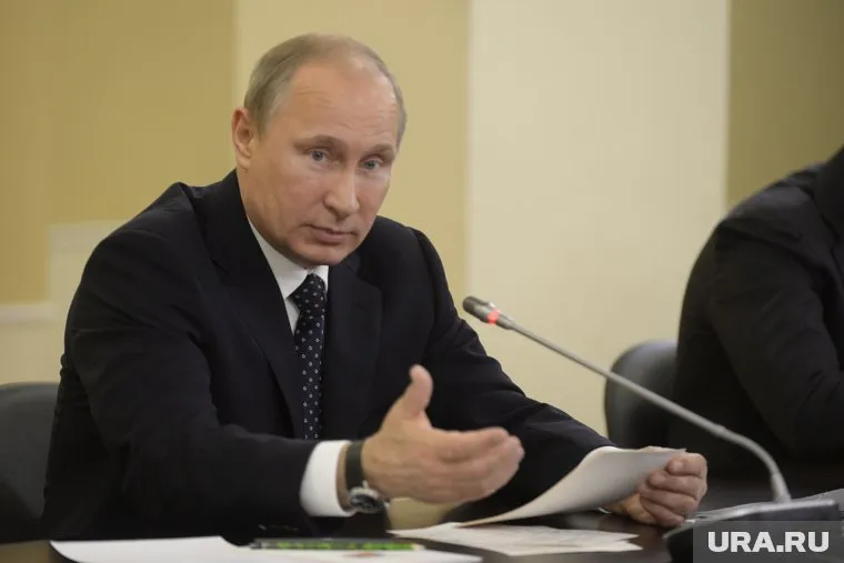 Владимиру Путину представили лидеров по развитию креативных индустрий. Среди них представлена уральская столица