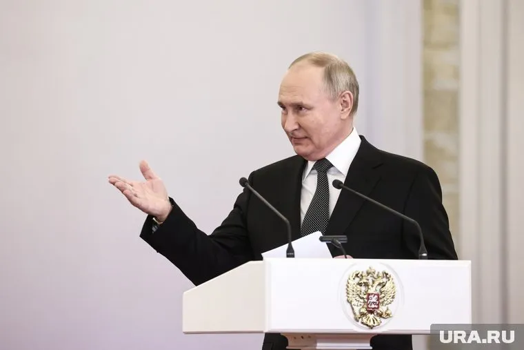 Владимир Путин заявил, что рост ВВП РФ по итогам годам ожидается выше 4%