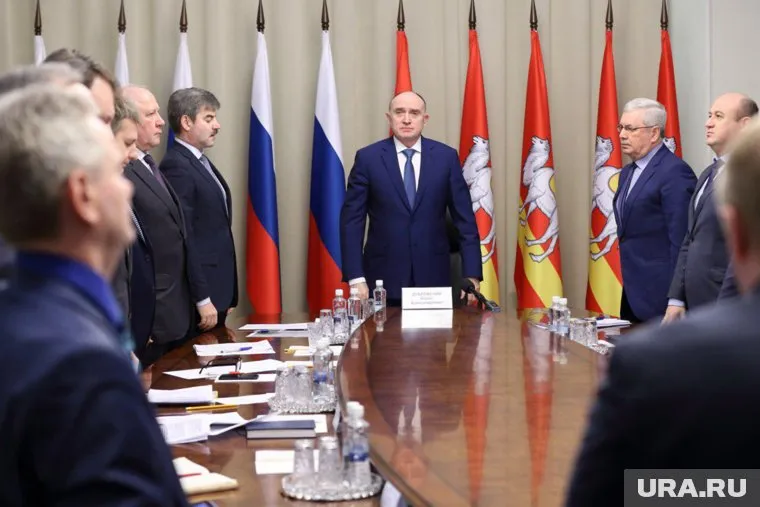 Первое в году заседание правительства Челябинской области началось с минуты молчания