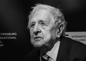 Умер человек, воспитавший Путина и Медведева: биография ушедшего из жизни профессора СПбГУ Юрия Толстого