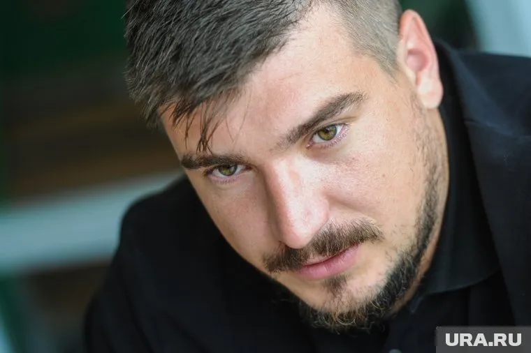 Алексей Рожков продолжает служить стране