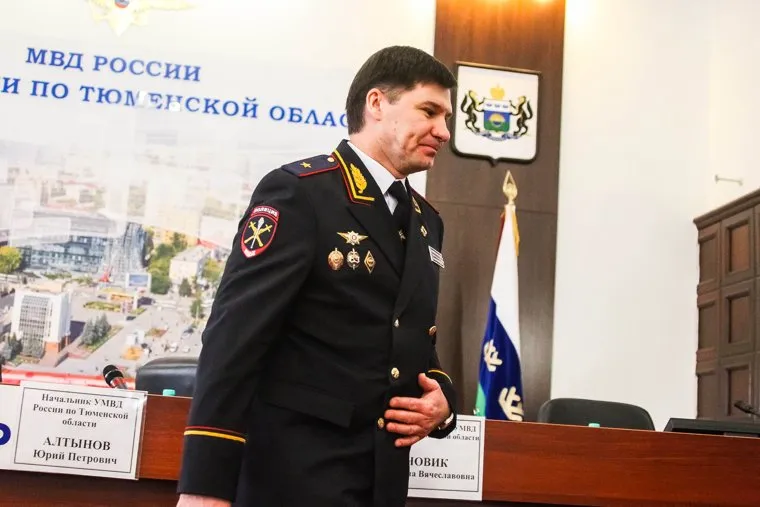 Начальник УВД по Тюменской области генерал Юрий Алтынов. Тюмень, алтынов юрий