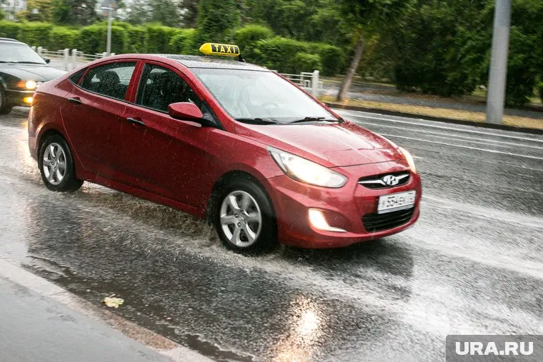 Для водителей такси могут ввести аттестацию на знание города