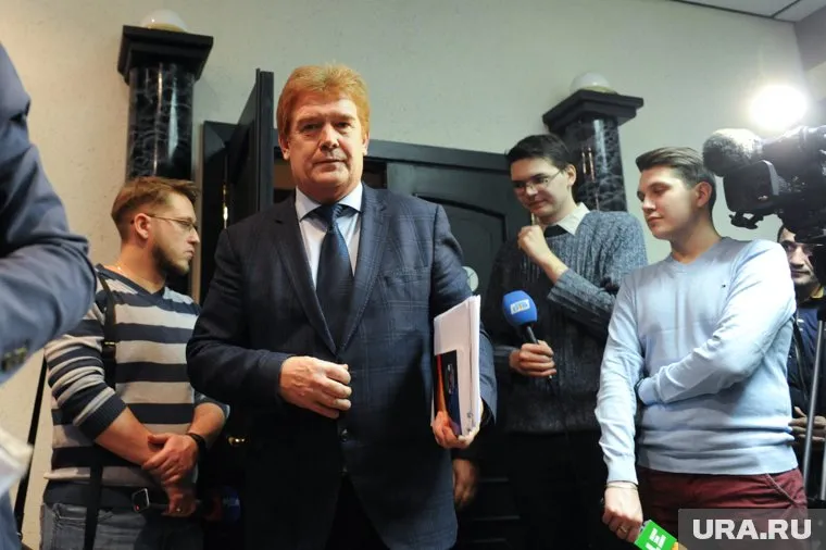 Владимир Елистратов провел первые назначения