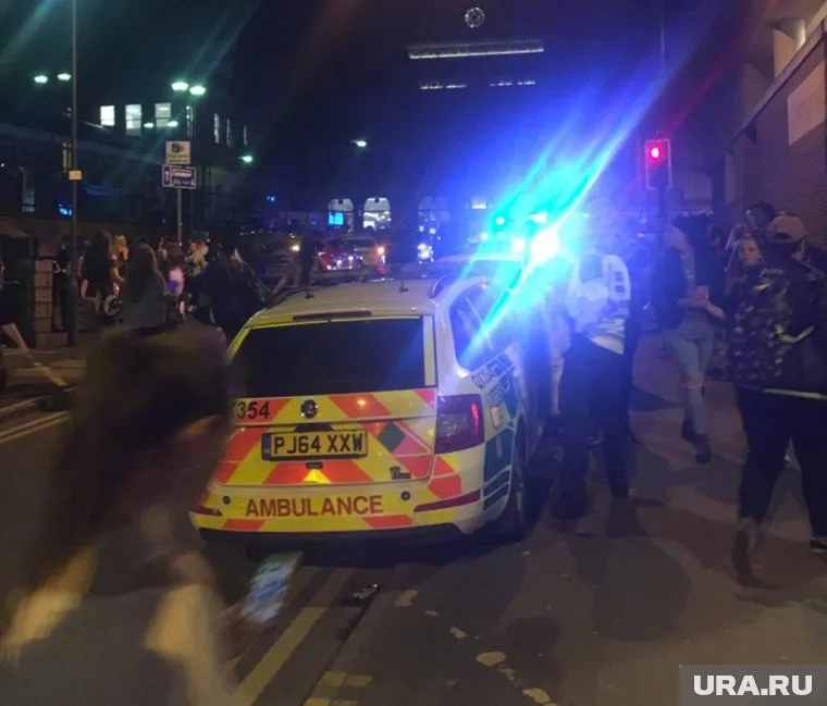 На месте взрывов работают спецслужбы