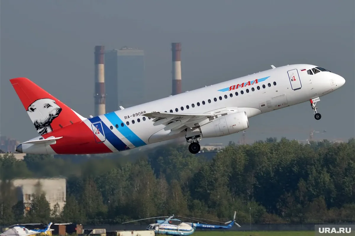 Авиакомпания «Ямал» решила спор с поставщиком Sukhoi Superjet, который мог вылиться в банкротство — URA.RU