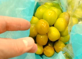 На челябинской границе китайские мандарины пытались выдать за виноград