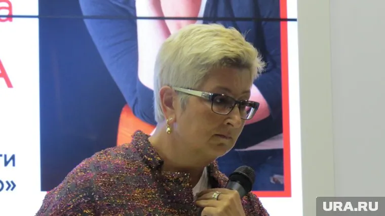 В комментариях к фотографии пользователи соцсети не признали похудевшую писательницу