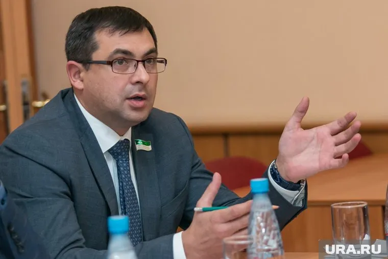 Роман Сергеечев стремительно продвигается по карьерной лестнице