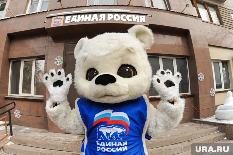 Автовладелец-благотворитель стал заложником интриг внутри партии власти