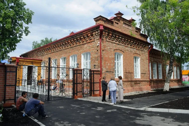 Подготовка к приезду патриарха в Алапаевск, Свердловская область