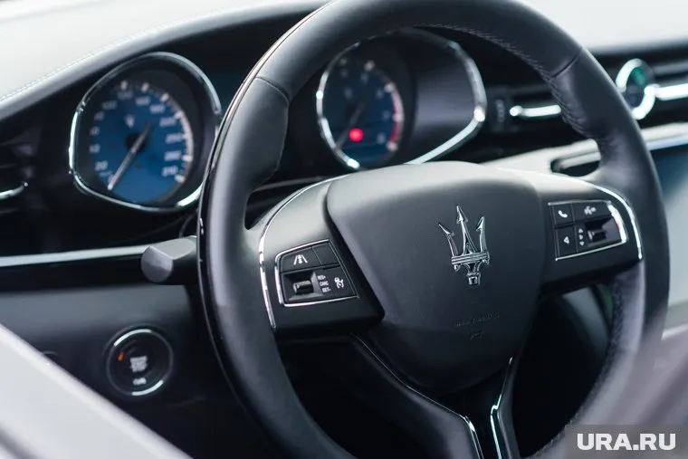 Преимуществом для соискателей будет являться опыт вождения представительского авто и безаварийный стаж