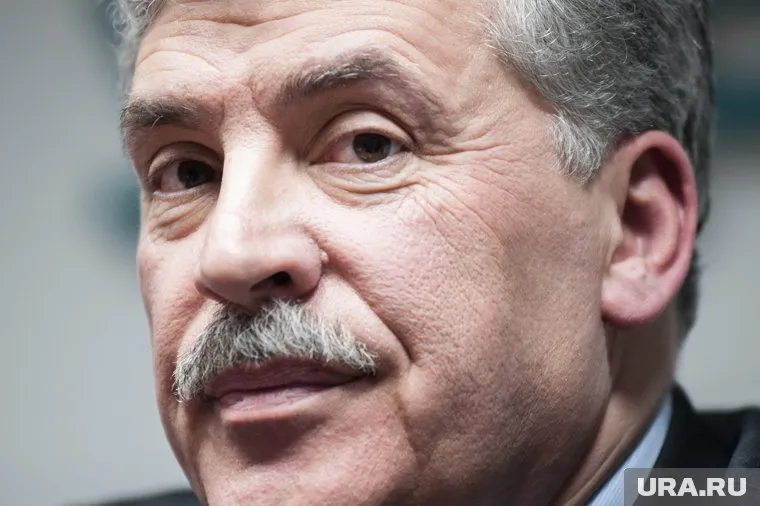 Кандидат в президенты должен вернуть собственность