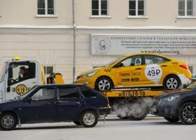 Такси в Екатеринбурге в новогоднюю ночь обойдется в два раза дороже