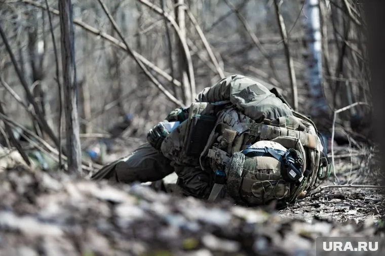 Военно-тактическая подготовка гражданского населения на полигоне. Пермь