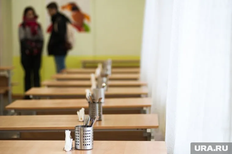 Школам предложили компенсировать рост цен на продукты