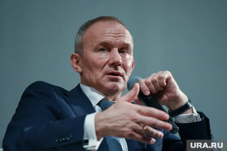 Олег Чемезов, по неофициальным данным, в эти дни находится в Макеевке