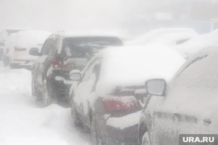Из-за сильного мокрого снега, ветра и метелей на трассе будет лавиноопасно