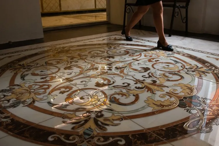 Торжественная линейка в школе № 106. Екатеринбург