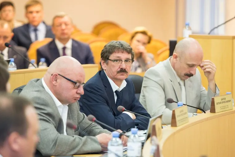 Дума по Попову. Сургут