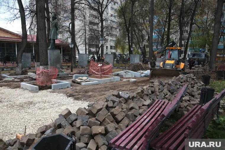 На ремонтные работы скульптурной группы выделяют 8,8 млн рублей