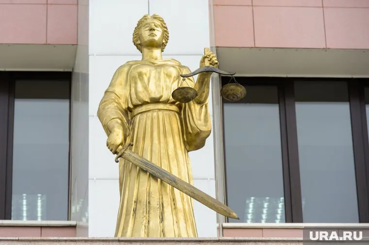 Магнат Доронин требует вернуть вещи на 3 миллиона долларов, которые дарил возлюбленной