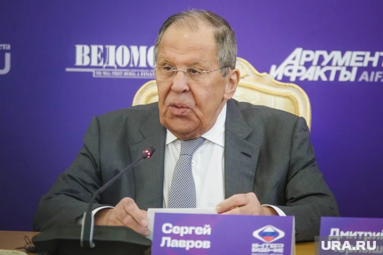 Еврокомиссия цинично трактует Устав ООН, заявил Лавров