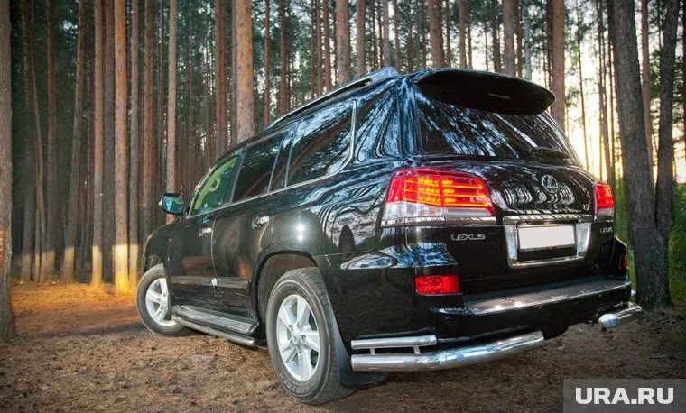 Если долги в 70 млн рублей не будут погашены, иномарку и спецтехнику продадут на торгах