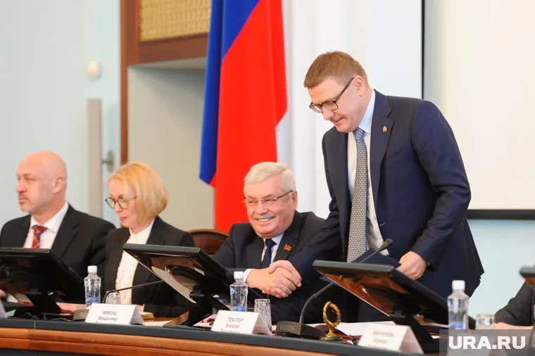 Алексей Текслер (справа) утвердил новую схему власти на Южном Урале