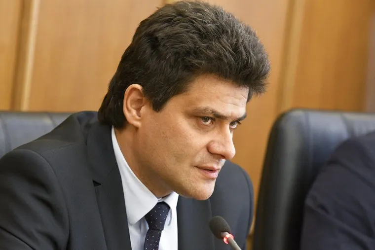 Заседание гордумы, обсуждение протестов в сквере около драмтеатра. Екатеринбург