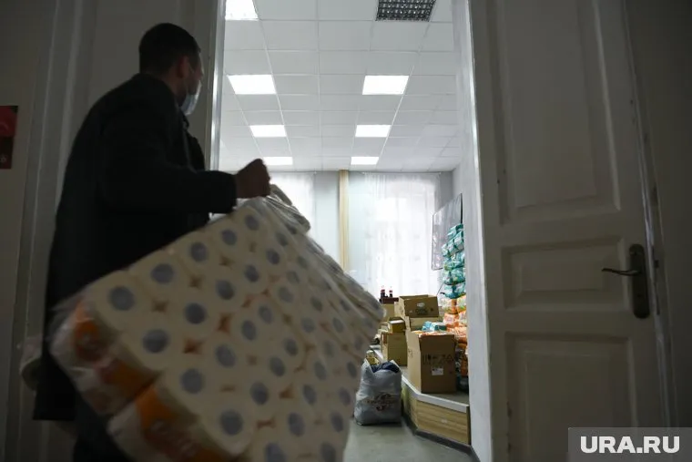 В Кургане и Шадринске открыли пункты приема помощи