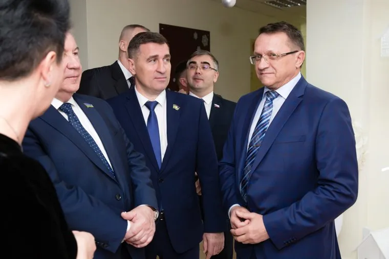 Координационный совет представительныхорганов местного самоуправления муниципальных образований ХМАО и Думы ХМАО. Сургут