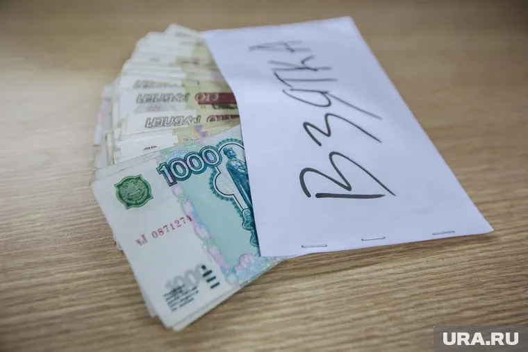 В Югре за 2020 год было раскрыто 60 преступлений о даче взятки