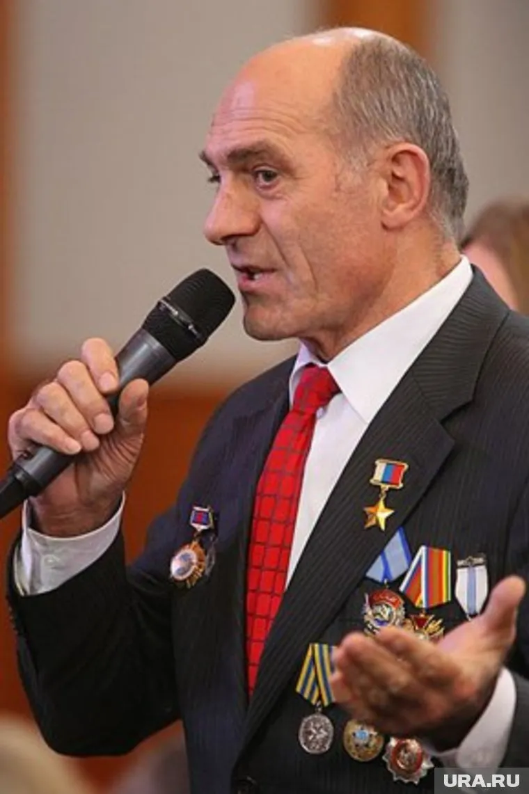 Магомед Толбоев уверен, что российским летчикам надо учиться летать