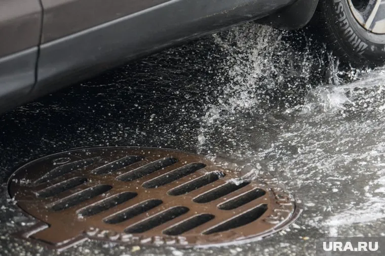 Улицы городов Дагестана затопило после мощного ливня