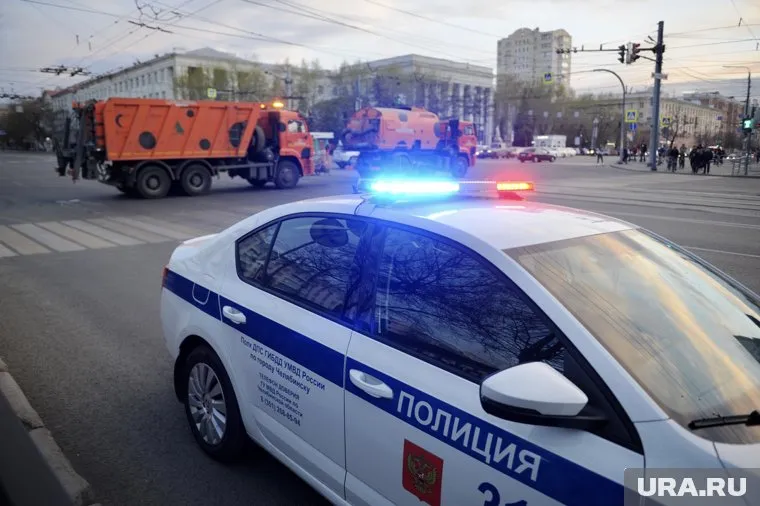 Сотрудники ДПС гнались за угонщиком 150 километров по трассе (архивное фото)