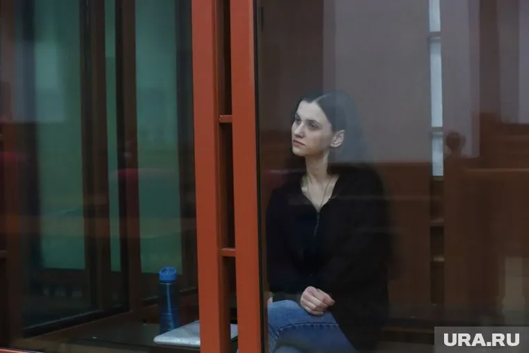 На вопросы журналистов Виктория отвечать отказалась