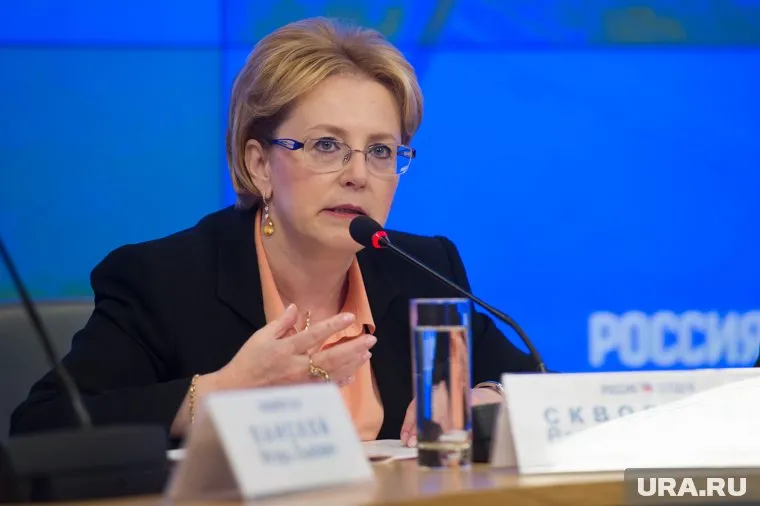 По словам Скворцовой, о людях нужно заботиться с их рождения