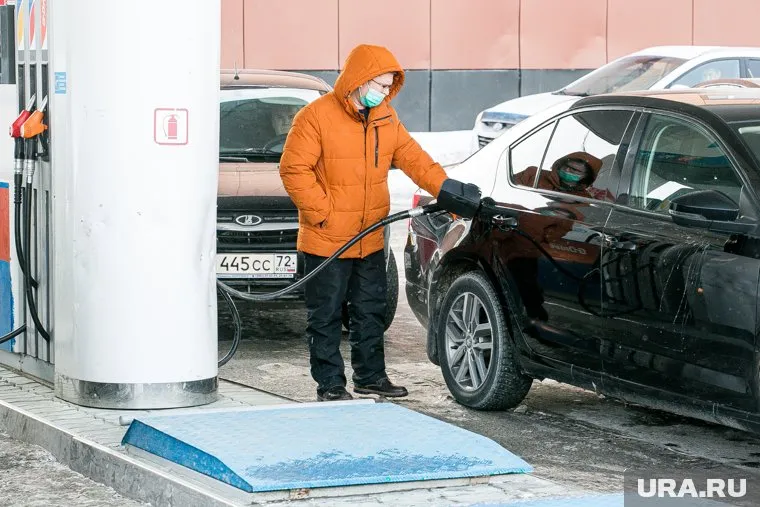 С декабря 2020 года биржевые цены на АИ-92 и АИ-95 выросли на 25,6% и 29,7%