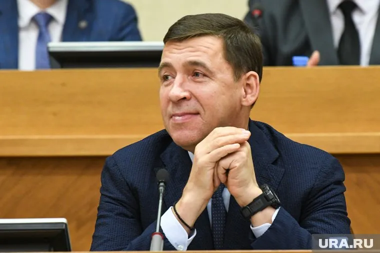 Евгений Куйвашев дал понять, что объекты студенческих игр будут сданы в срок