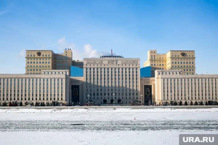 США проводят опасные эксперименты на Украине, заявили в Минобороны РФ