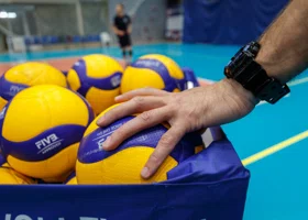 Ямальские волейболисты продемонстрировали удачный старт в туре чемпионата России