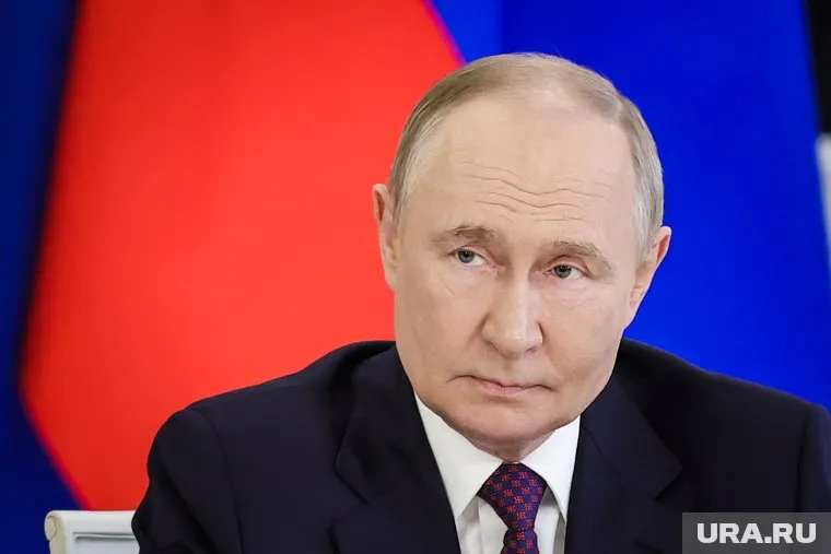 Путин заявил о первом серийном готовом комплексе «Орешник»