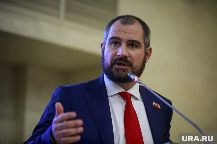 Максим Сурайкин высказался с большевистской прямотой