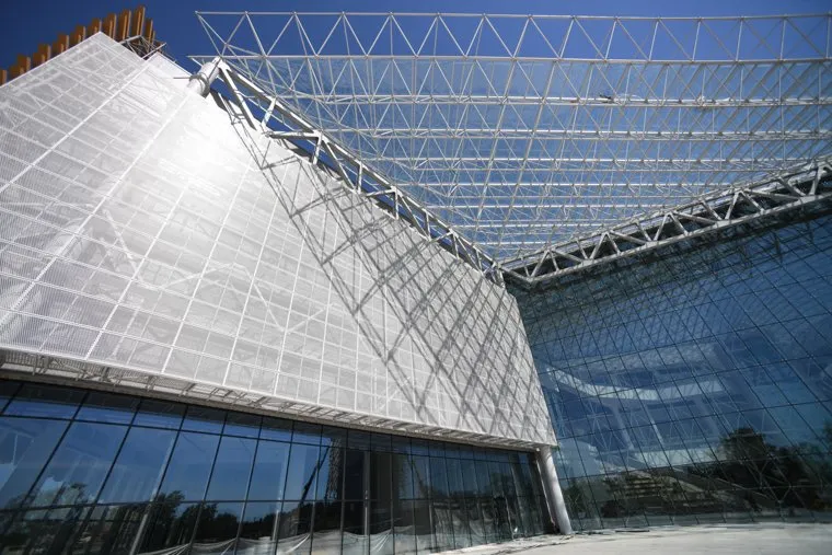 VEER mall на этапе подготовки к техническому открытию. Екатеринбург