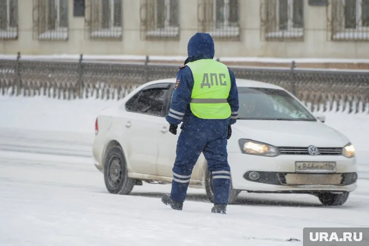 ДТП произошло на пересечении проспекта Космонавтов и улицы Машиностроителей (архивное фото)