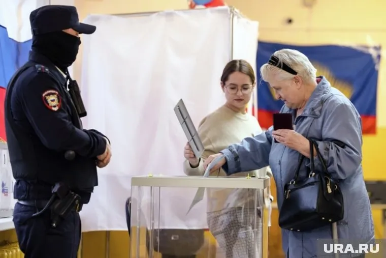 В России завершился второй день голосования на местных выборах