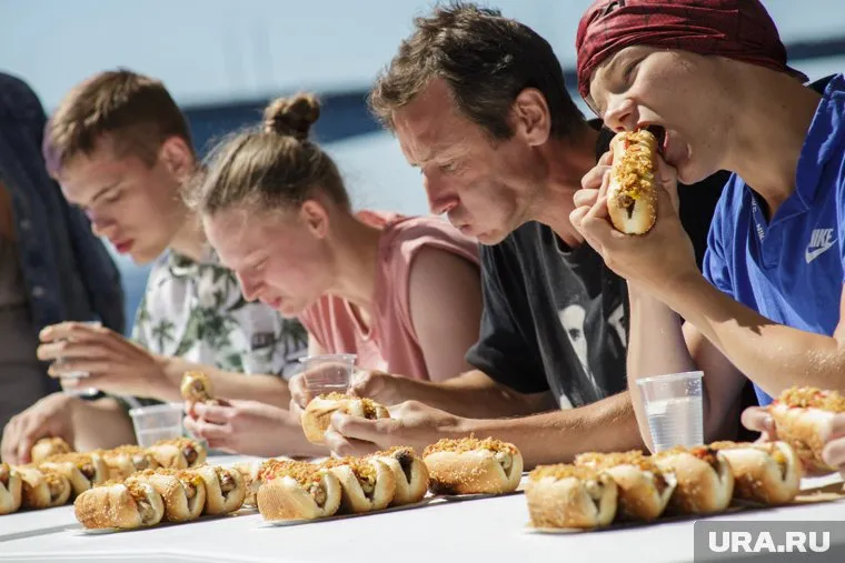 Проблемы с перееданием могут возникнуть у человека без предрасположенности к ожирению