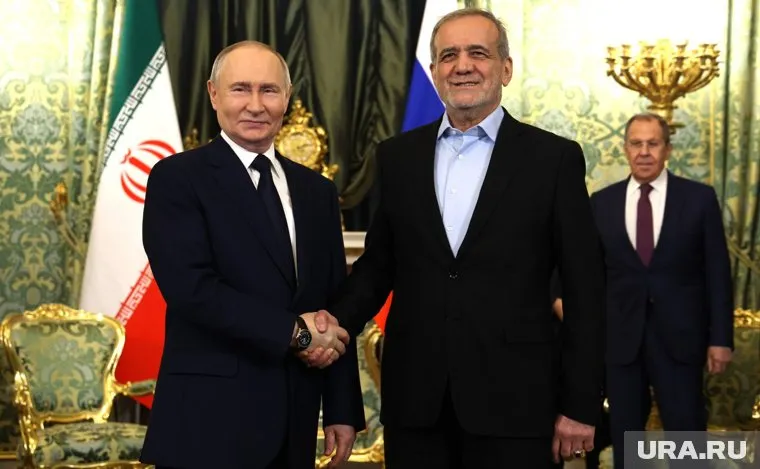 Путин и Пезешкиан подчеркнули важность совместного сотрудничества