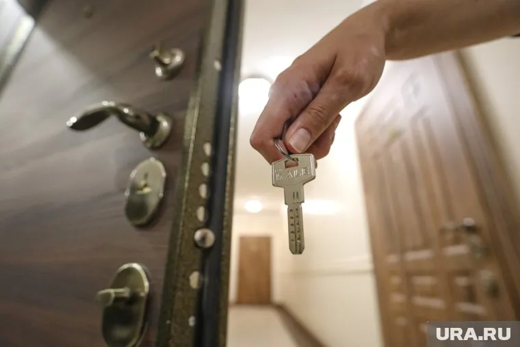 В Нижневартовске продается квартира площадью 40 кв. м. за 2,5 млрд рублей
